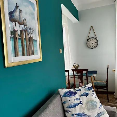 Glarus With Infinity Sea View *