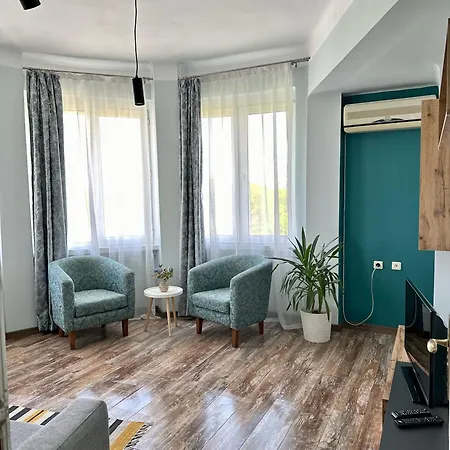 Glarus With Infinity Sea View Apartamento