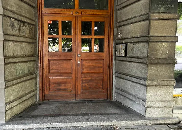 Glarus With Infinity Sea View Apartmán *