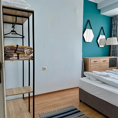 Glarus With Infinity Sea View Апартамент Варна