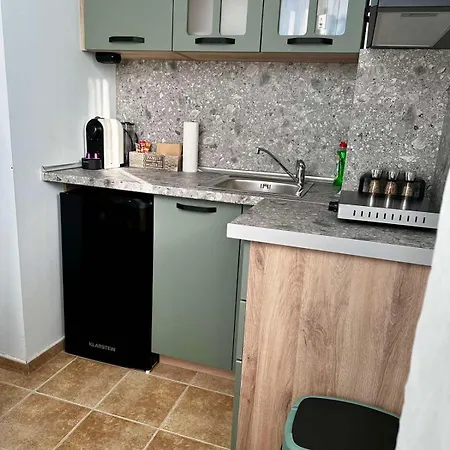 Glarus Wiht Infinity Sea View Apartment *