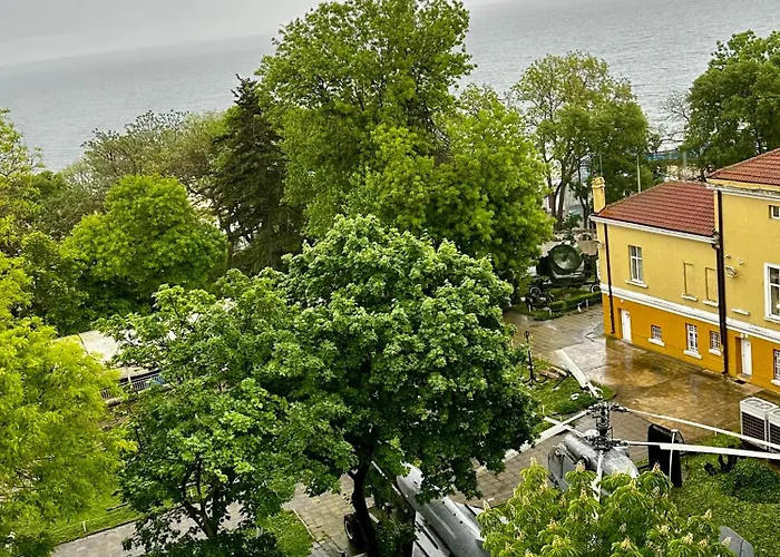 Glarus With Infinity Sea View * Βάρνα