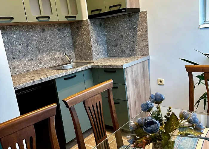 Glarus With Infinity Sea View Βάρνα