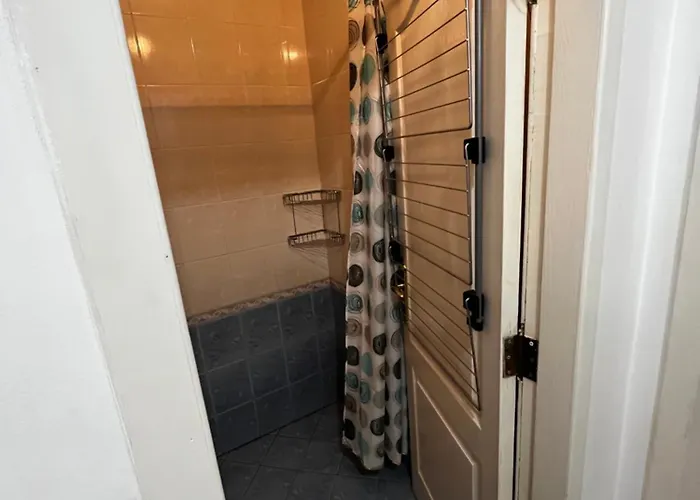 Glarus With Infinity Sea View Βάρνα